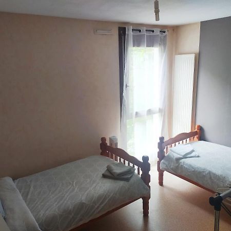 Chambre Privée 2 pas du lac chez l'habitant Sévrier Exterior foto